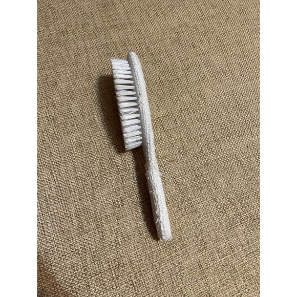 Vintage Hair Brush - Picture 4 of 8